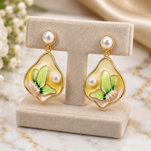 Green Butterfly Pearl Drop Earrings – Gold Tone