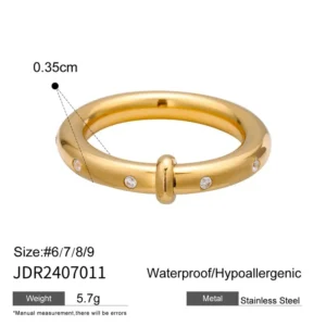 Golden Band Crystal Accent Finger Ring – Size 7
