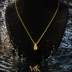 Golden Teardrop Pendant Necklace